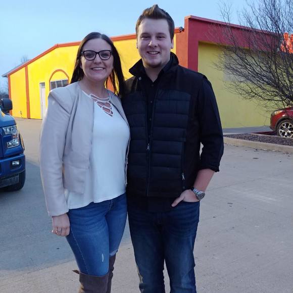 Meet your Posher, Joey - Picture 1 of 1